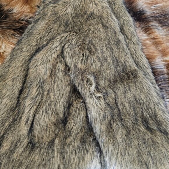 Kathy Ireland Medium Faux Coyote Fur Coat - Picture 3 of 9
